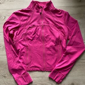 Lululemon Nulu Cropped Define Jacket
Sonic Pink